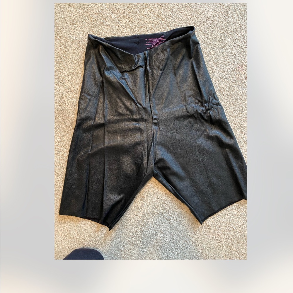Commando Faux Leather biker short